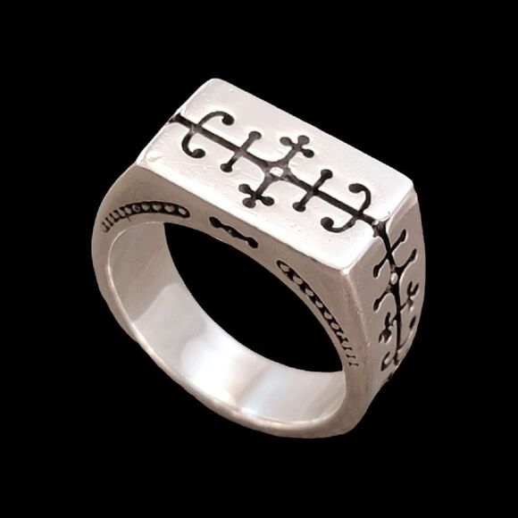 Konstantino Sterling Symbol Pattern Signet Ring - Picture 2 of 10